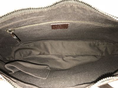 GUCCI 斜め掛けショルダーバッグ　GG柄 05