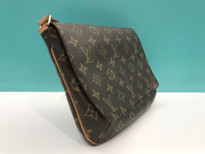 LOUIS VUITTON ミュゼットタンゴ ハンドバッグ 02