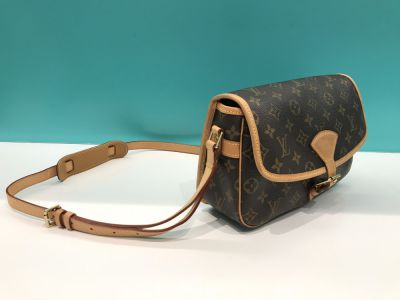 LOUIS  VUITTON ソローニュ ショルダーバッグ 02